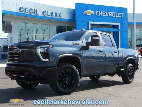 New 2026 Chevrolet Silverado 2500 LT w/ Trail Boss Package image 1