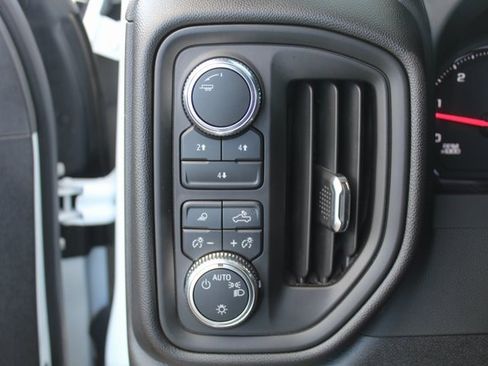 Used 2025 GMC Sierra 3500 Pro w/ 1SA Pro Safety Plus Package image 25