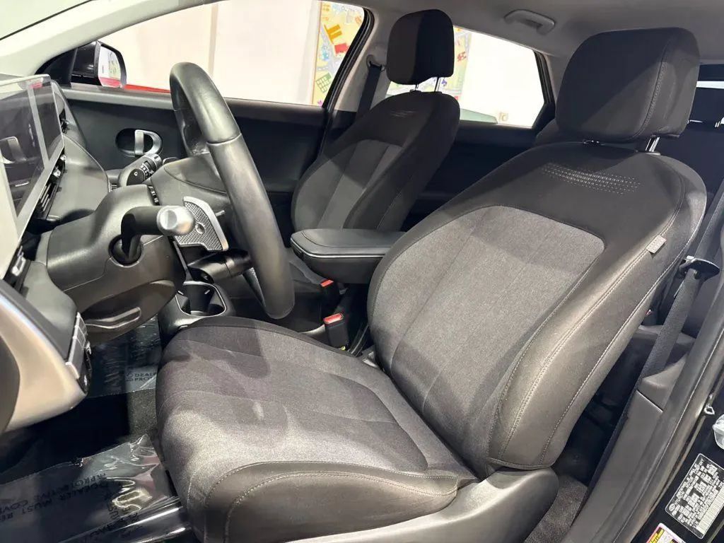 Used 2024 Hyundai Ioniq 5 SE AWD/4WD image 12
