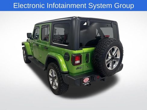 Used 2018 Jeep Wrangler Unlimited Sahara image 13