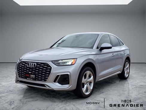 Used 2023 Audi Q5 2.0T Premium w/ Convenience Package AWD/4WD image 4