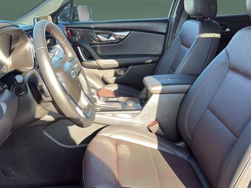 Used 2025 Chevrolet Blazer RS image 18