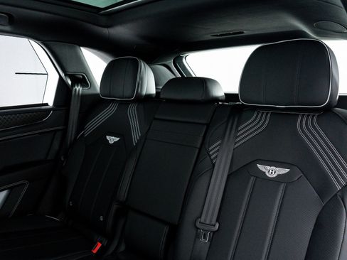 New 2025 Bentley Bentayga image 25