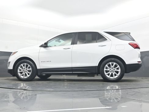 Used 2021 Chevrolet Equinox LT image 24