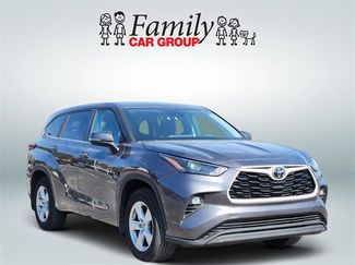Certified 2024 Toyota Highlander LE video 2
