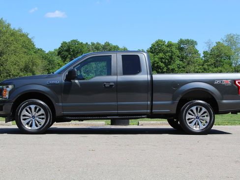 Used 2018 Ford F150 XL w/ Equipment Group 101A Mid AWD/4WD image 4