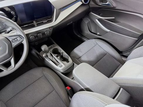 Used 2024 Chevrolet Trax LS FWD image 26