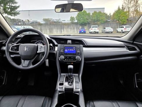 Used 2017 Honda Civic LX image 10