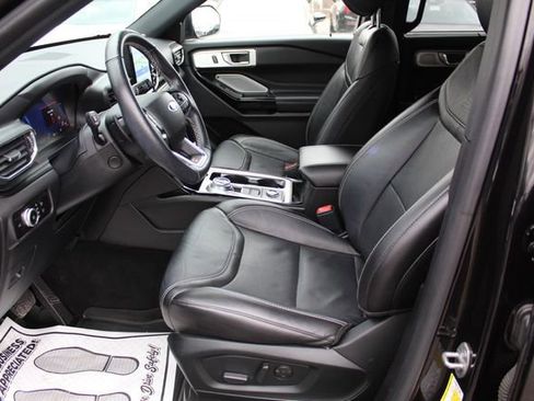 Used 2022 Ford Explorer ST w/ Equipment Group 401A image 14