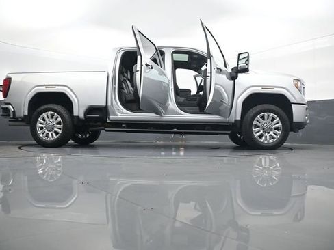 Used 2021 GMC Sierra 2500 Denali w/ Denali Ultimate Package AWD/4WD image 33