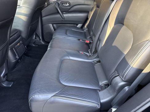 Used 2022 INFINITI QX80 Luxe w/ Cargo Package image 21