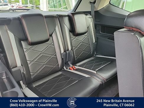 Certified 2024 Volkswagen Atlas Peak Edition SEL AWD/4WD image 47