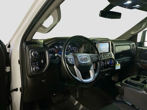 Used 2023 GMC Sierra 3500 SLE w/ SLE Convenience Package image 9