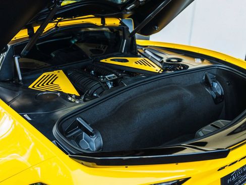 Used 2025 Chevrolet Corvette Z06 RWD image 34
