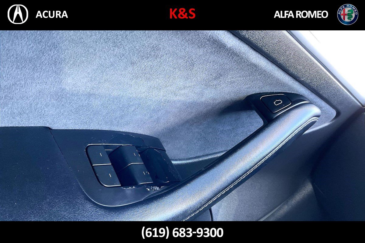 Used 2022 Tesla Model 3 Long Range AWD/4WD image 32