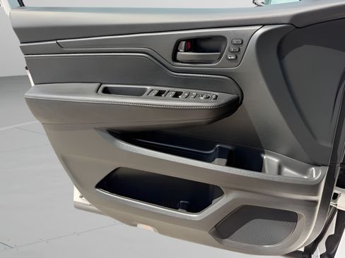 Certified 2024 Honda Odyssey EX-L image 21