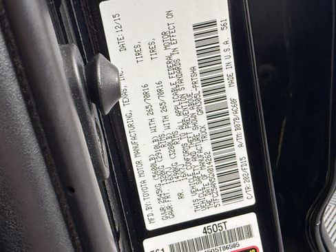 Used 2016 Toyota Tacoma TRD Off-Road w/ Towing Package image 29