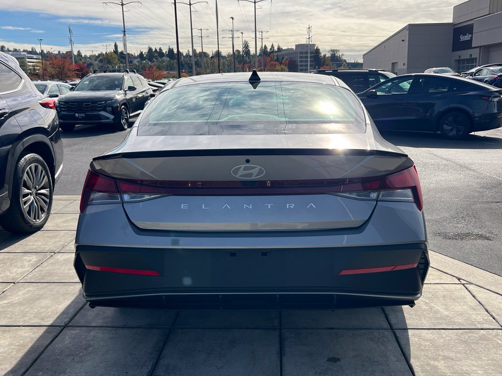 Certified 2026 Hyundai Elantra Sport FWD image 6