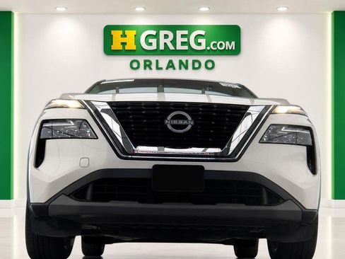 Used 2023 Nissan Rogue SV FWD image 7