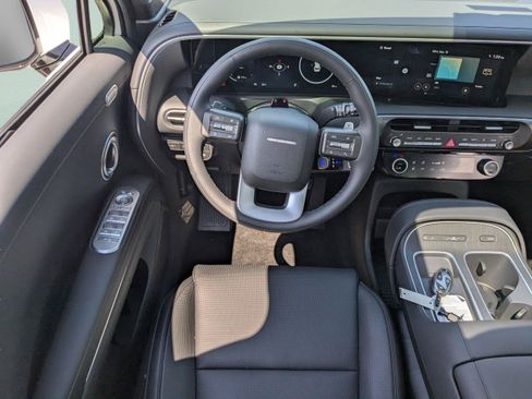 New 2026 Hyundai Palisade Calligraphy FWD image 17