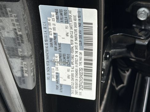 Used 2025 MAZDA MAZDA3 s image 27