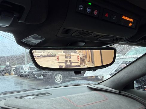 Used 2023 Chevrolet Corvette Stingray Premium Conv w/ Z51 Performance Package image 37