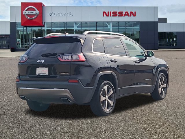 Used 2019 Jeep Cherokee Limited FWD image 7