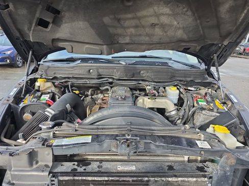 Used 2007 Dodge Ram 2500 Truck SLT image 28