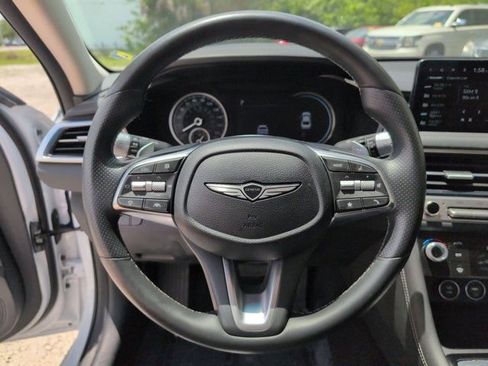 Used 2025 Genesis G70 2.5T RWD image 23