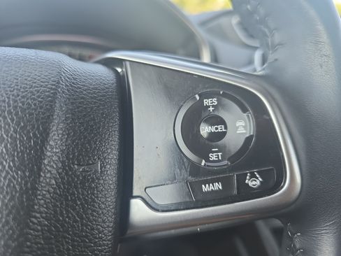 Used 2017 Honda CR-V EX-L image 18