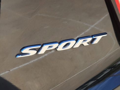 Used 2022 Honda HR-V Sport image 13