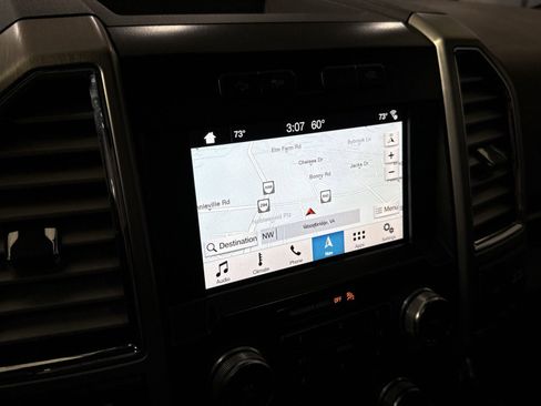 Used 2016 Ford F150 Platinum w/ Equipment Group 701A Luxury image 25