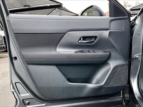 New 2026 Nissan Kicks S image 10