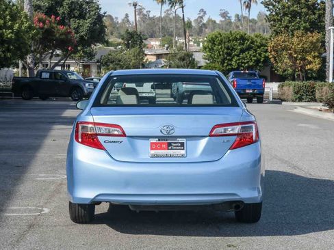 Used 2012 Toyota Camry LE FWD image 8