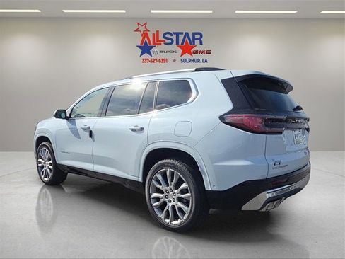 New 2026 GMC Acadia Denali image 5