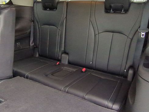 Used 2023 INFINITI QX60 Luxe image 19