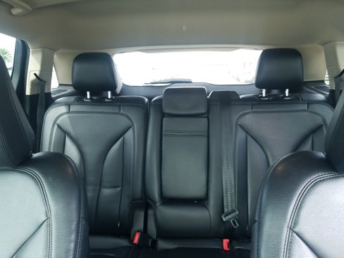 Used 2021 Lincoln Nautilus FWD image 19