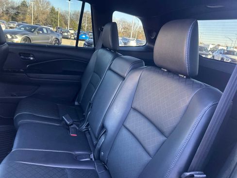 Certified 2019 Honda Passport Touring image 30