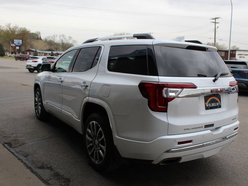 Certified 2023 GMC Acadia Denali w/ Denali Ultimate Package AWD/4WD image 8
