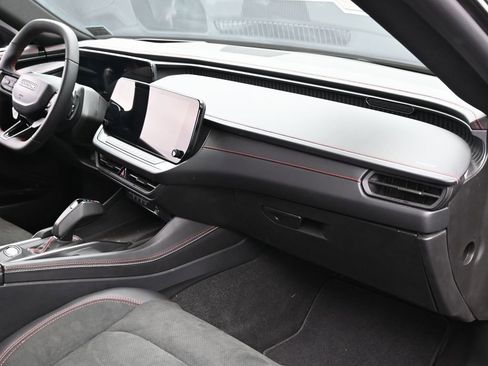 Used 2025 Dodge Charger R/T Scat Pack w/ Track Pack image 36