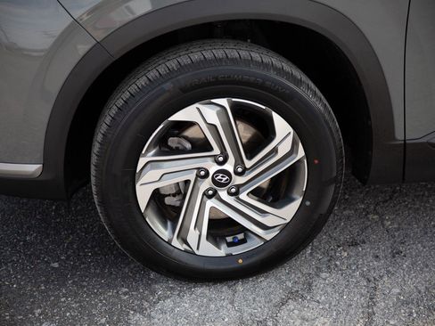 Used 2023 Hyundai Santa Fe SEL image 9