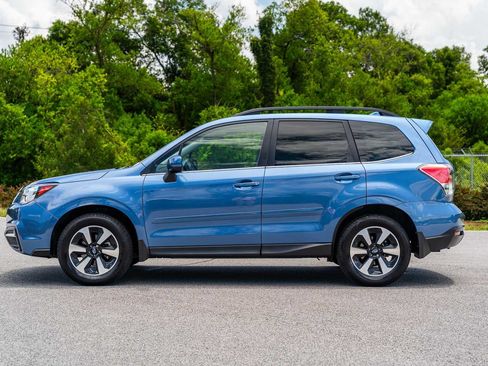 Used 2017 Subaru Forester 2.5i Limited w/ Popular Package #1 AWD/4WD image 4