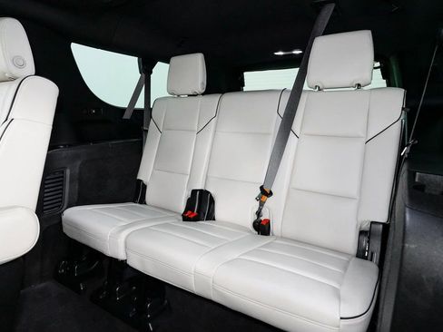 Used 2023 Cadillac Escalade ESV Sport w/ LPO, ONYX Package image 31