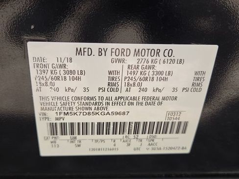 Used 2019 Ford Explorer XLT w/ Equipment Group 202A FWD image 35
