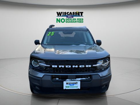 Certified 2025 Ford Bronco Sport Outer Banks w/ Outer Banks Tech Package+ AWD/4WD image 10