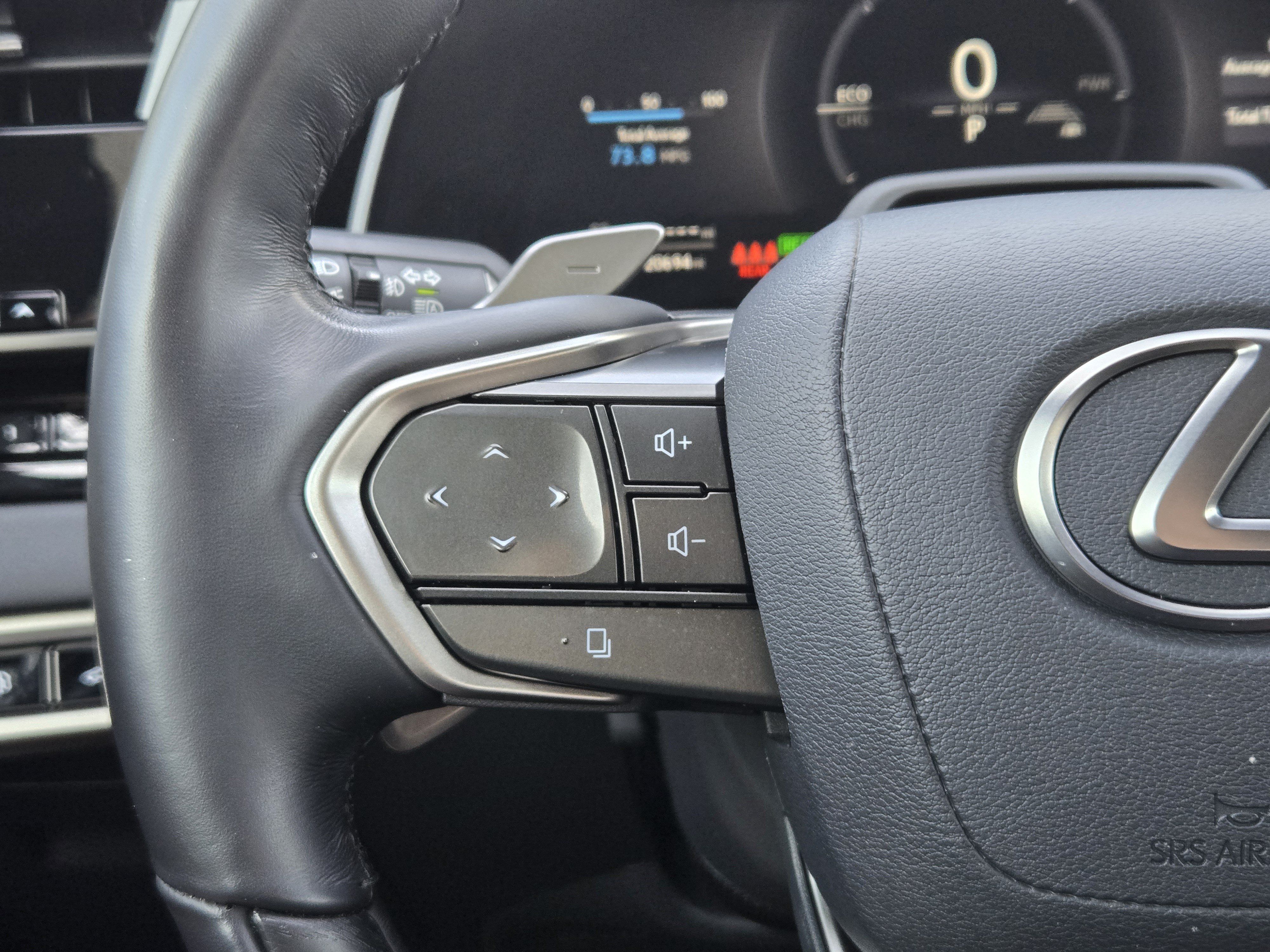Certified 2025 Lexus RX 450h AWD w/ Convenience Package image 23