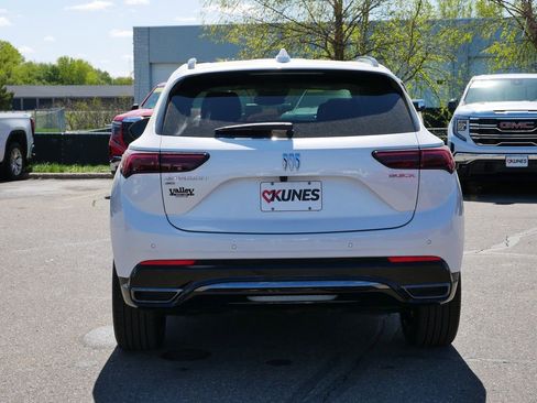Used 2024 Buick Envision Sport Touring AWD/4WD image 9