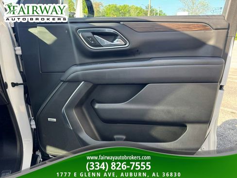 Used 2022 Chevrolet Tahoe Z71 w/ Luxury Package image 32