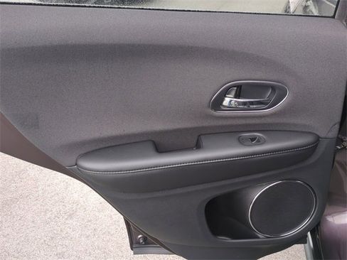 Used 2022 Honda HR-V EX image 28