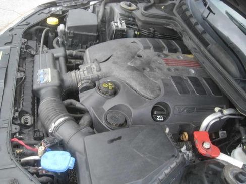 Used 2008 Pontiac G8 Base 4dr Sedan w/ Premium Package image 34